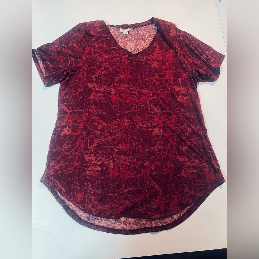 LuLaRoe Women's Large Shirt Blouse Maroon Red Pullover  V Neck Top Short Sleeve